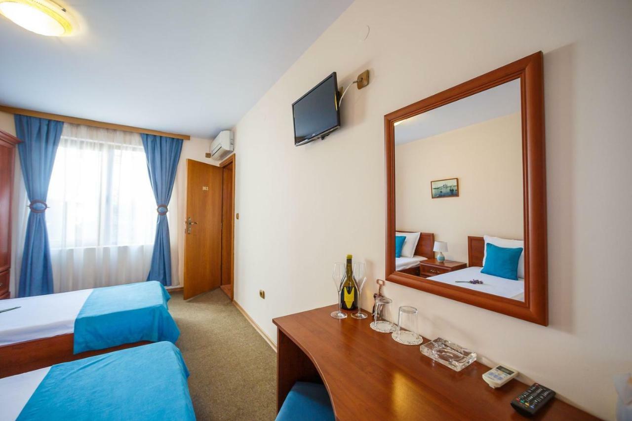 Hotel Albatros Old Town Sozopol Eksteriør billede